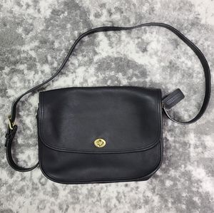 Coach Vintage Leather Purse Gold Hardware